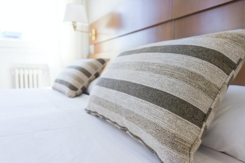 Czym się kierować wybierając hotel w dużym mieście?